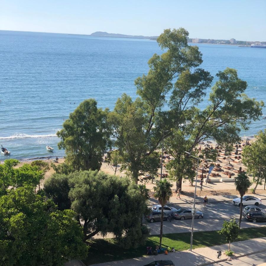Ionian Apartments Вльора Екстер'єр фото